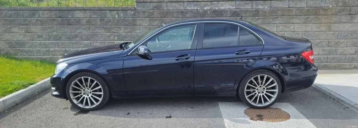 Mercedes CDI 2013 (LOW MILEAGE) - Image 2