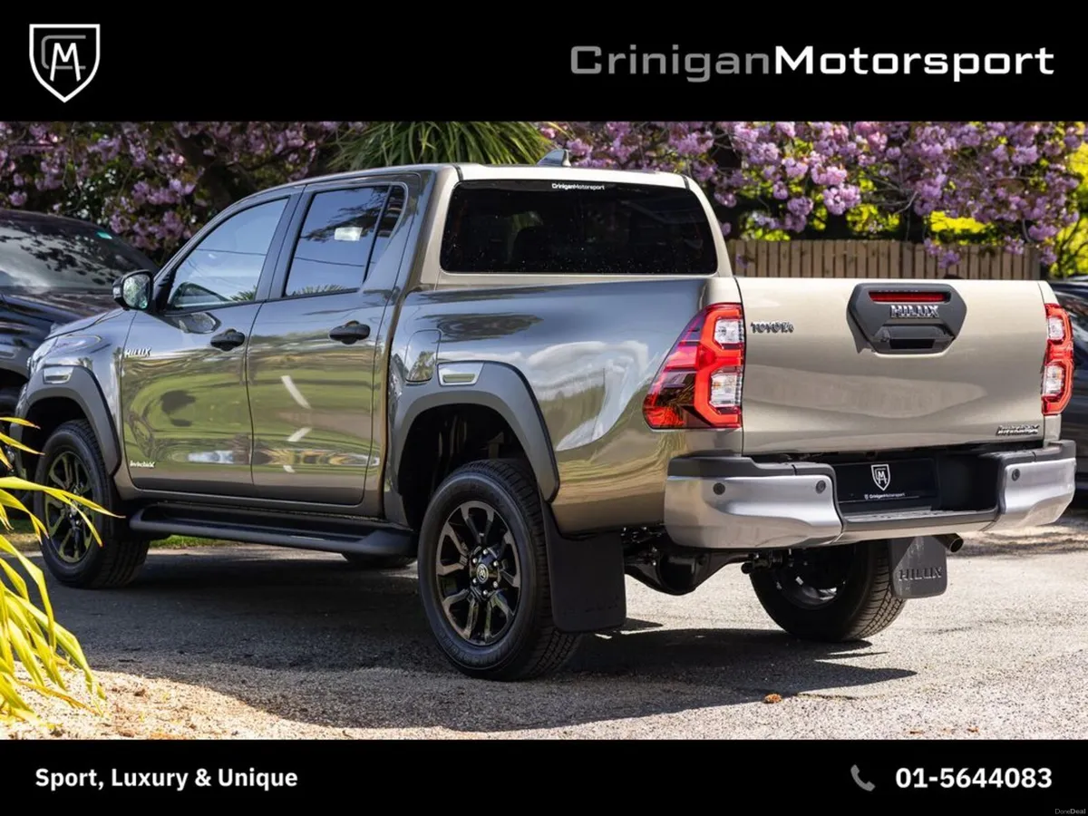 Toyota Hilux D4D Invicible X - Image 2