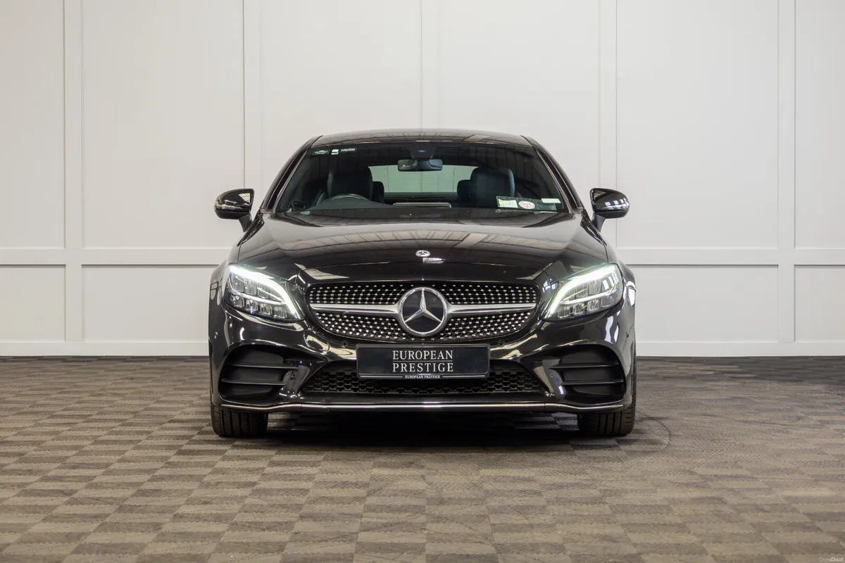192 Mercedes-Benz C-Class C300 AMG Line - Image 2