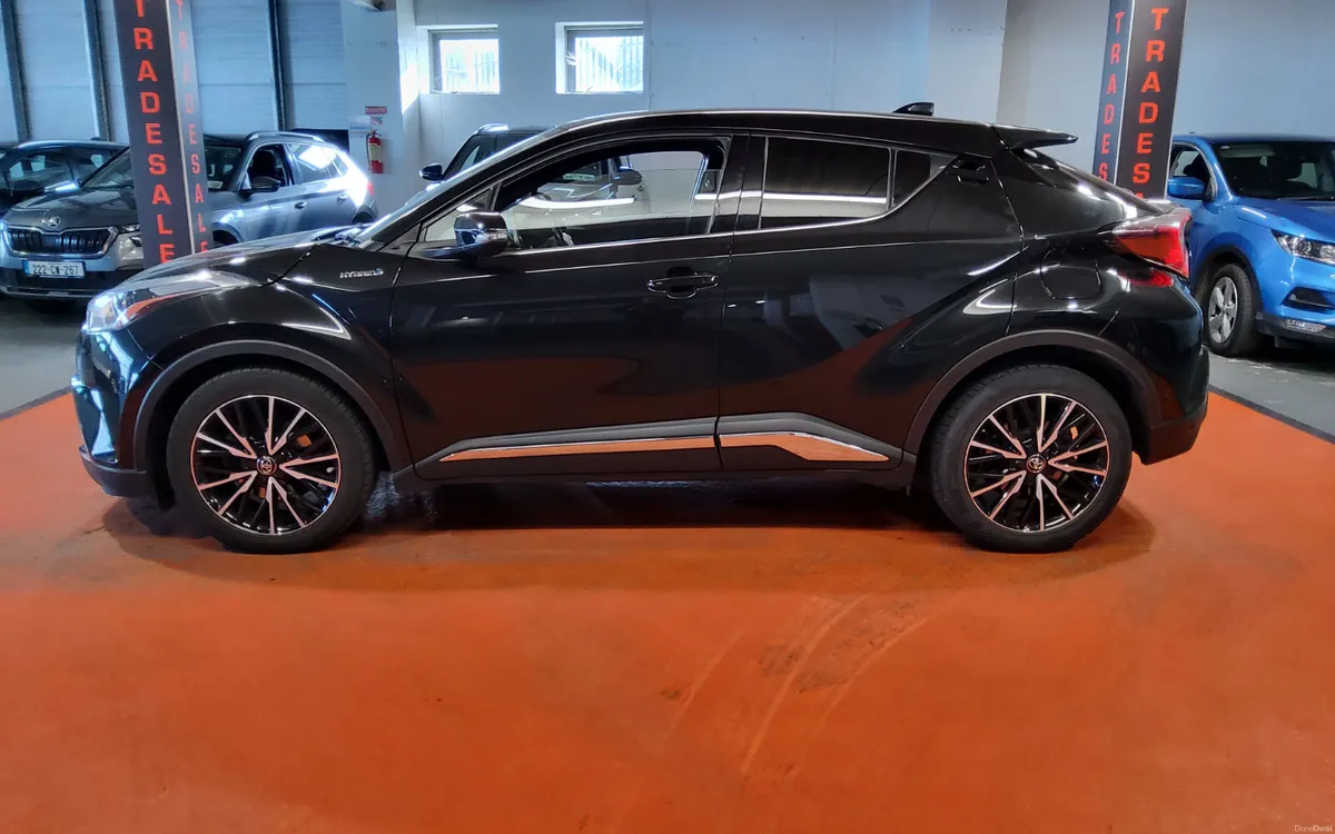 Toyota C-HR 2019 - Image 4