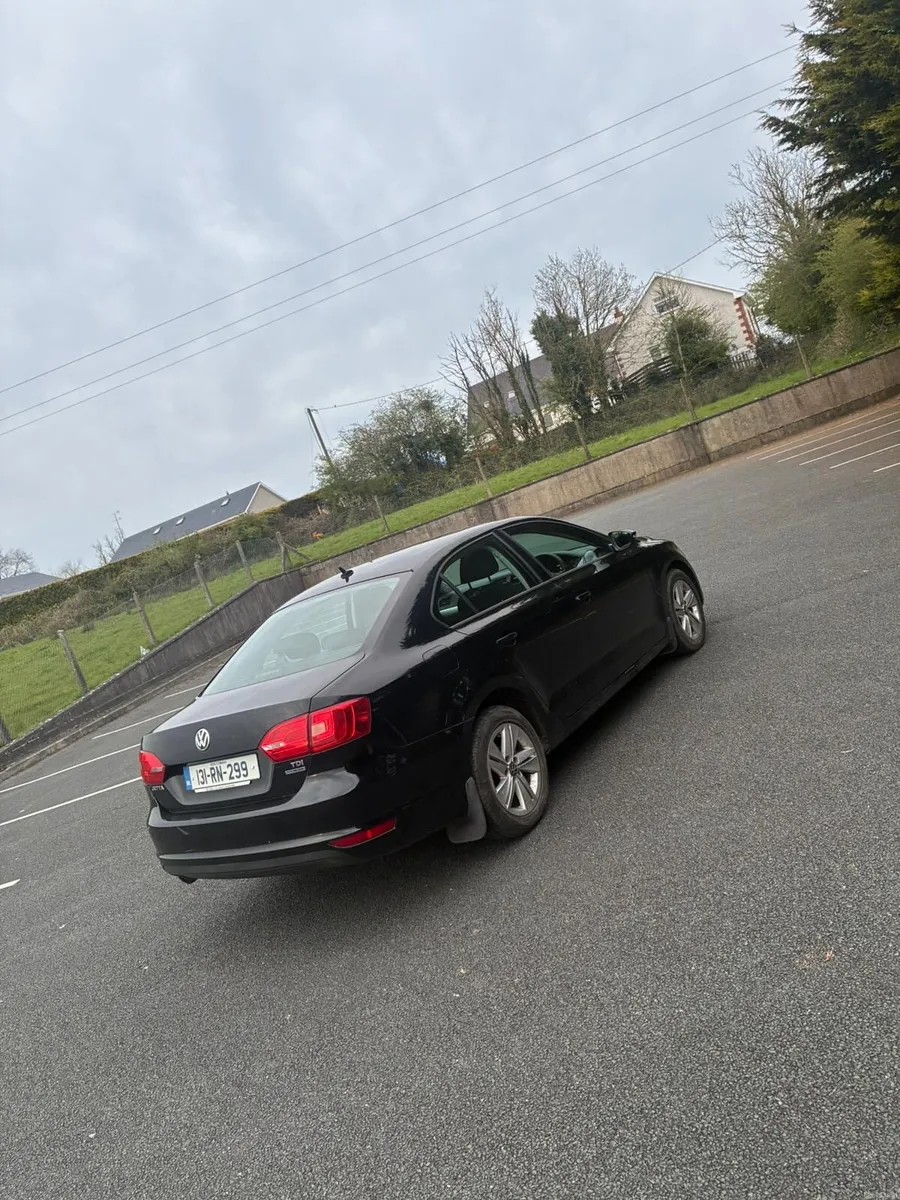 Volkswagen Jetta - Image 3