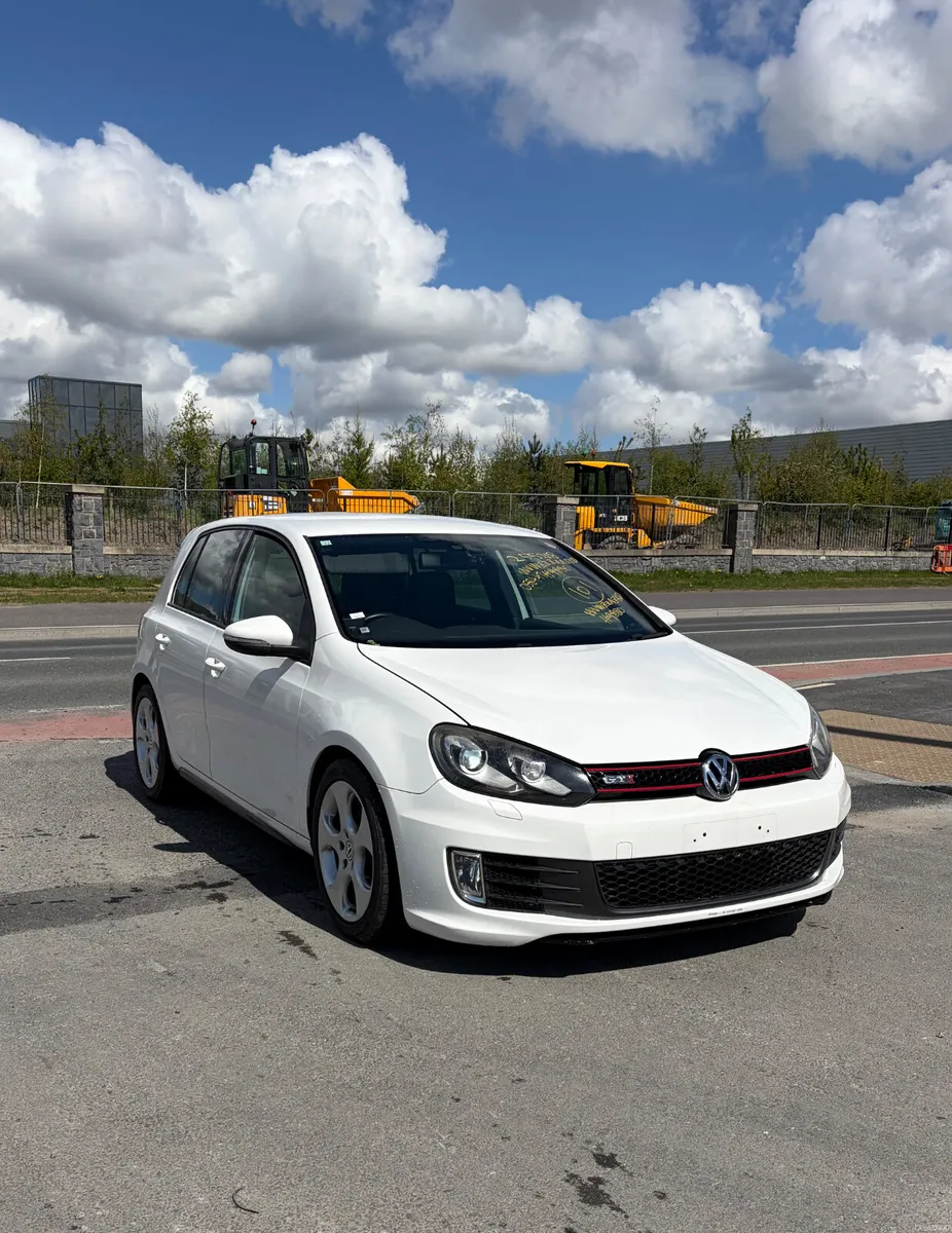2010 Vw Golf 2.0 GTi DSG LOW KMS - Image 1