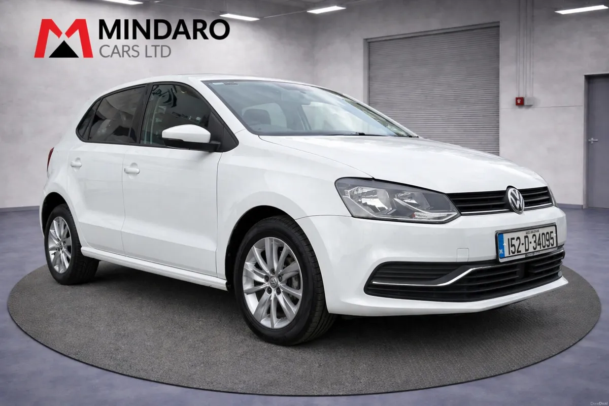 Volkswagen Polo 2015//AUTOMATIC//LOW KMS - Image 1