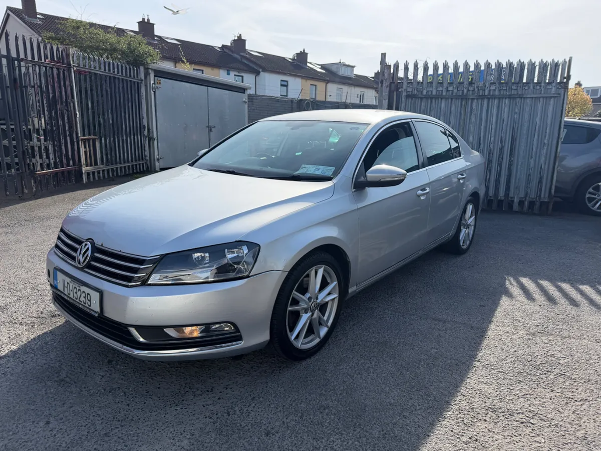 Volkswagen Passat 2011 automatic new nct €2950 - Image 4