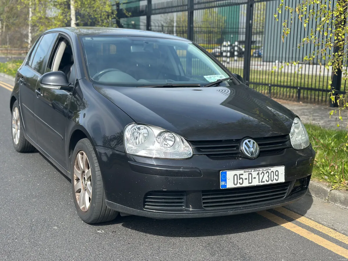 Volkswagen Golf 2005 - Image 1