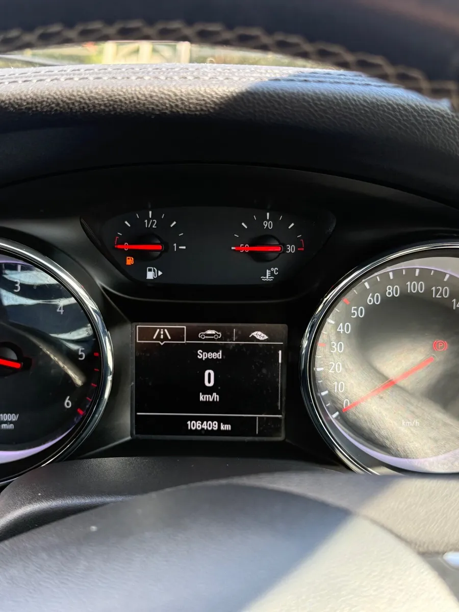 Opel Insignia 2020 DEC TEC - Image 2