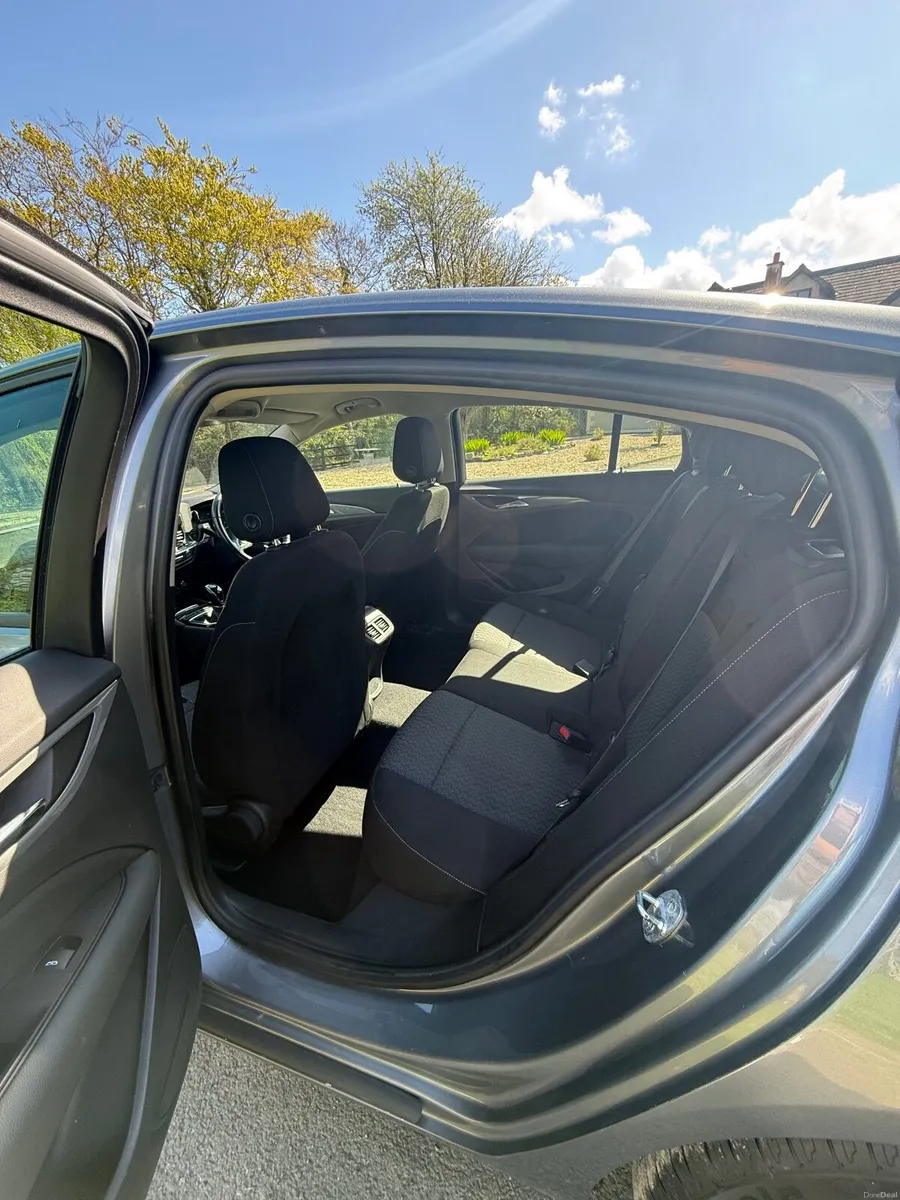 Opel Insignia 2020 DEC TEC - Image 3
