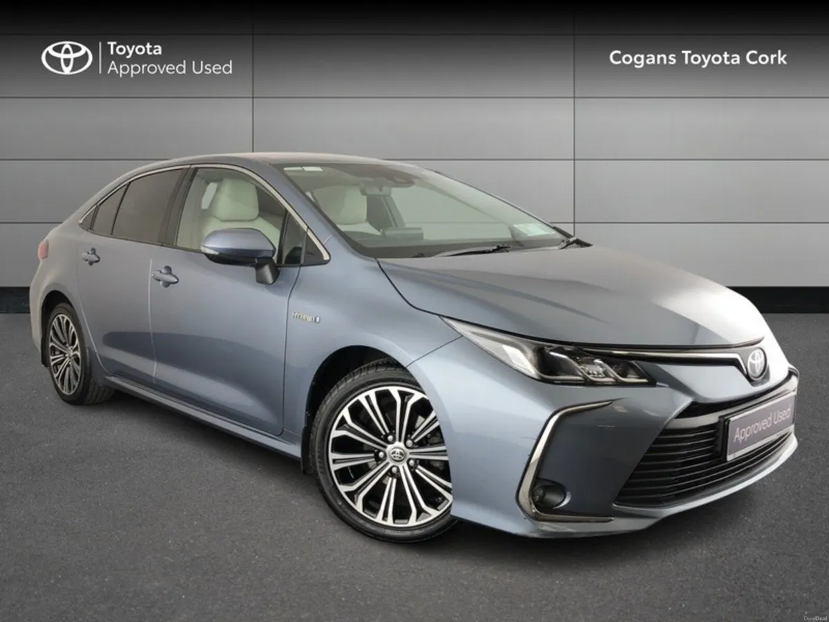 Toyota Corolla HYBRID LUNA SP SPORT 4DR - Image 1