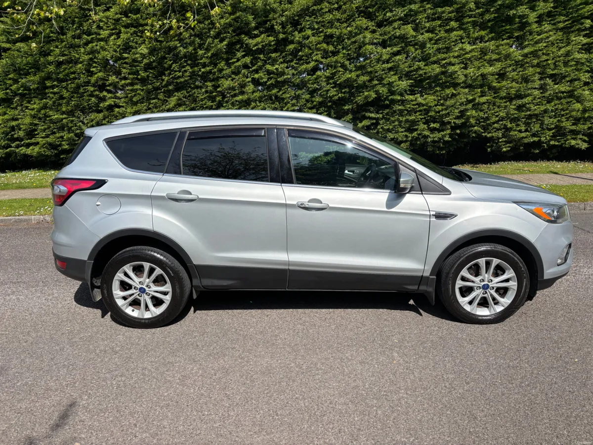 Ford Kuga 2017 - Image 3