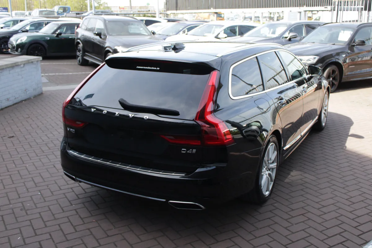 2019 VOLVO V90 5DR ESTATE AUTO - Image 4
