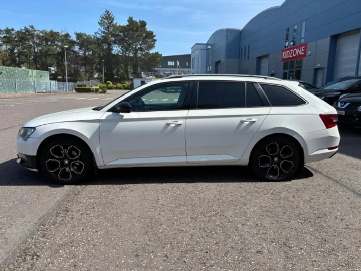 SKODA SUPERB 1.6 TDI EST - Image 4