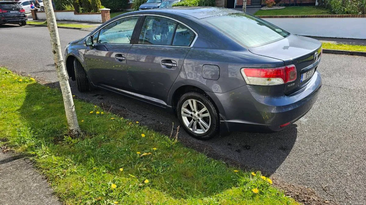 Toyota avensis just nctd today 05/27 - Image 4