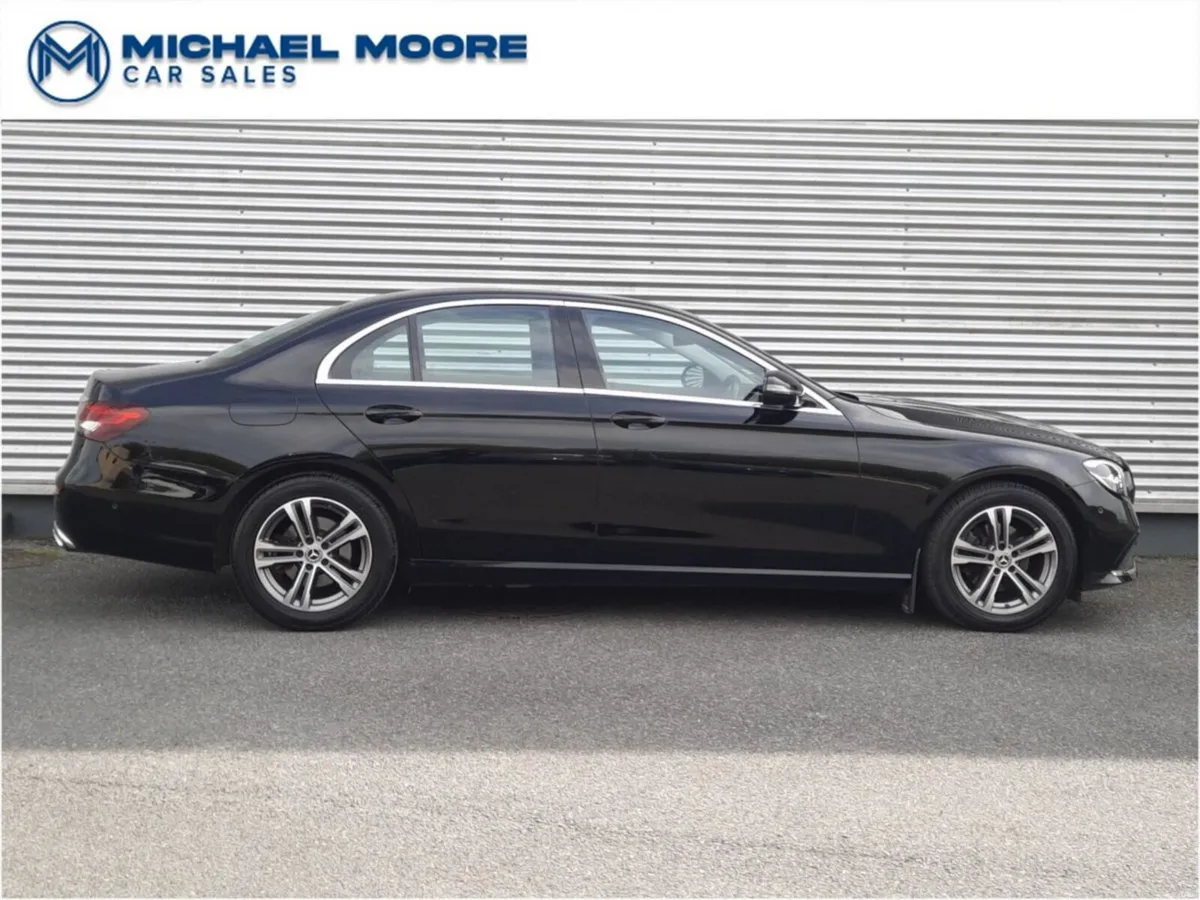 Mercedes-Benz E-Class E 220d  Avantgarde - Image 6