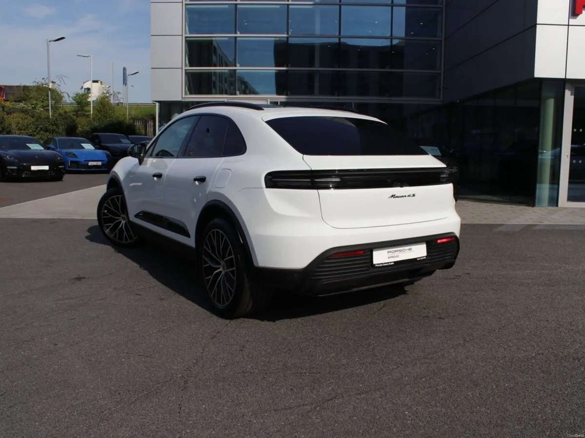 Porsche Macan 4S - Image 3