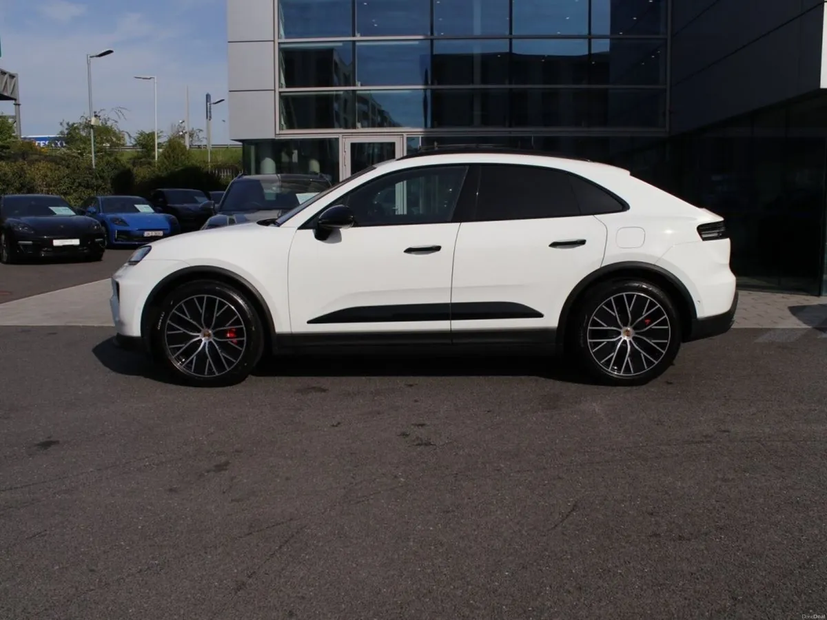 Porsche Macan 4S - Image 4