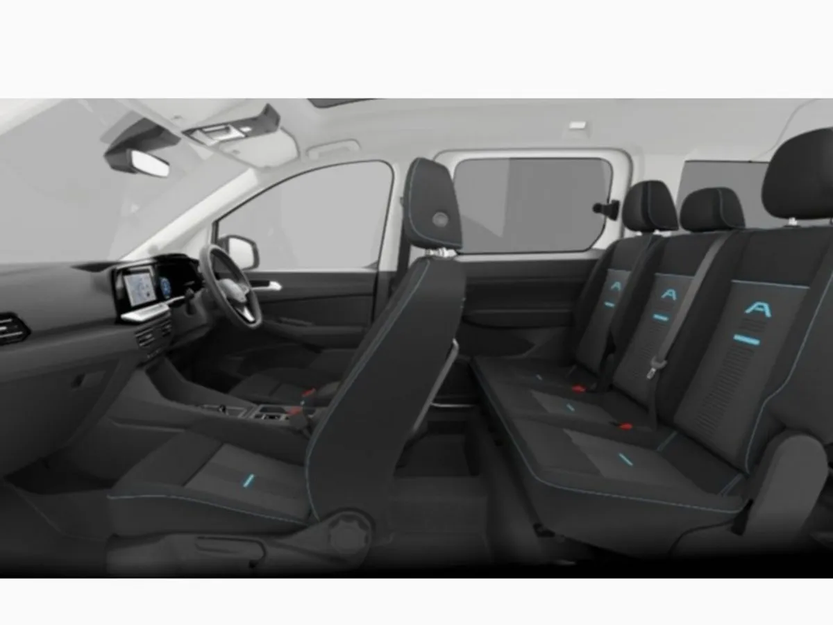 Ford Tourneo Connect Tourneo Grande Active 1.5L Ec - Image 6