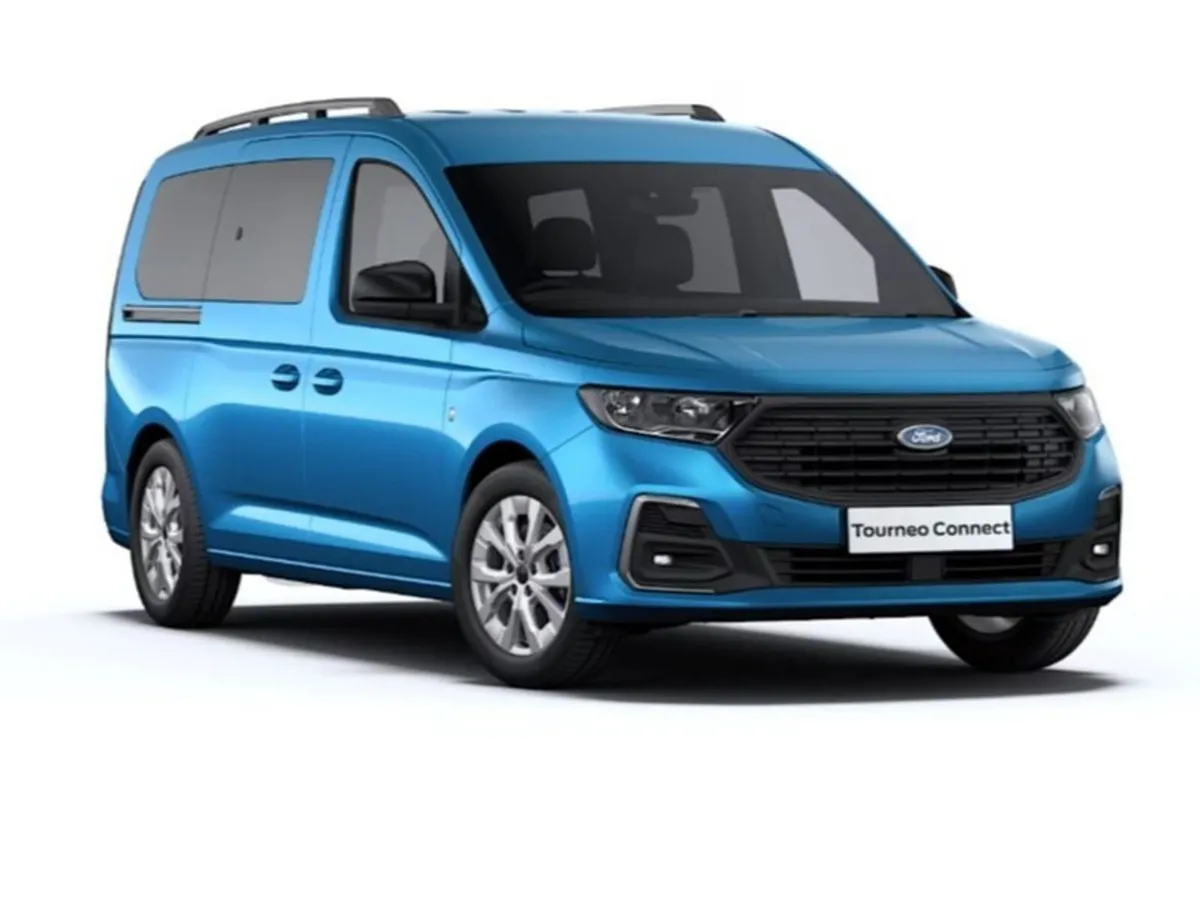 Ford Tourneo Connect Grand Tourneo 2.0L EcoBlue 12 - Image 1