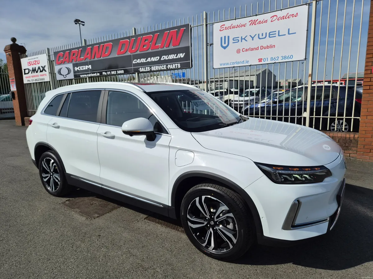 All new 2026 Skywell BE11 @Carland Dublin - Image 1