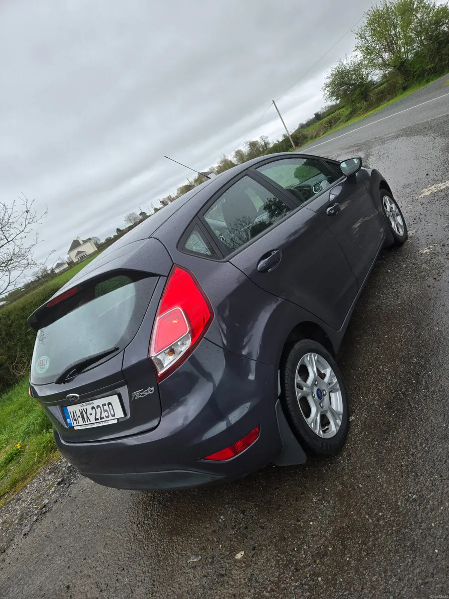 Ford Fiesta 2014 🚗 - Image 3