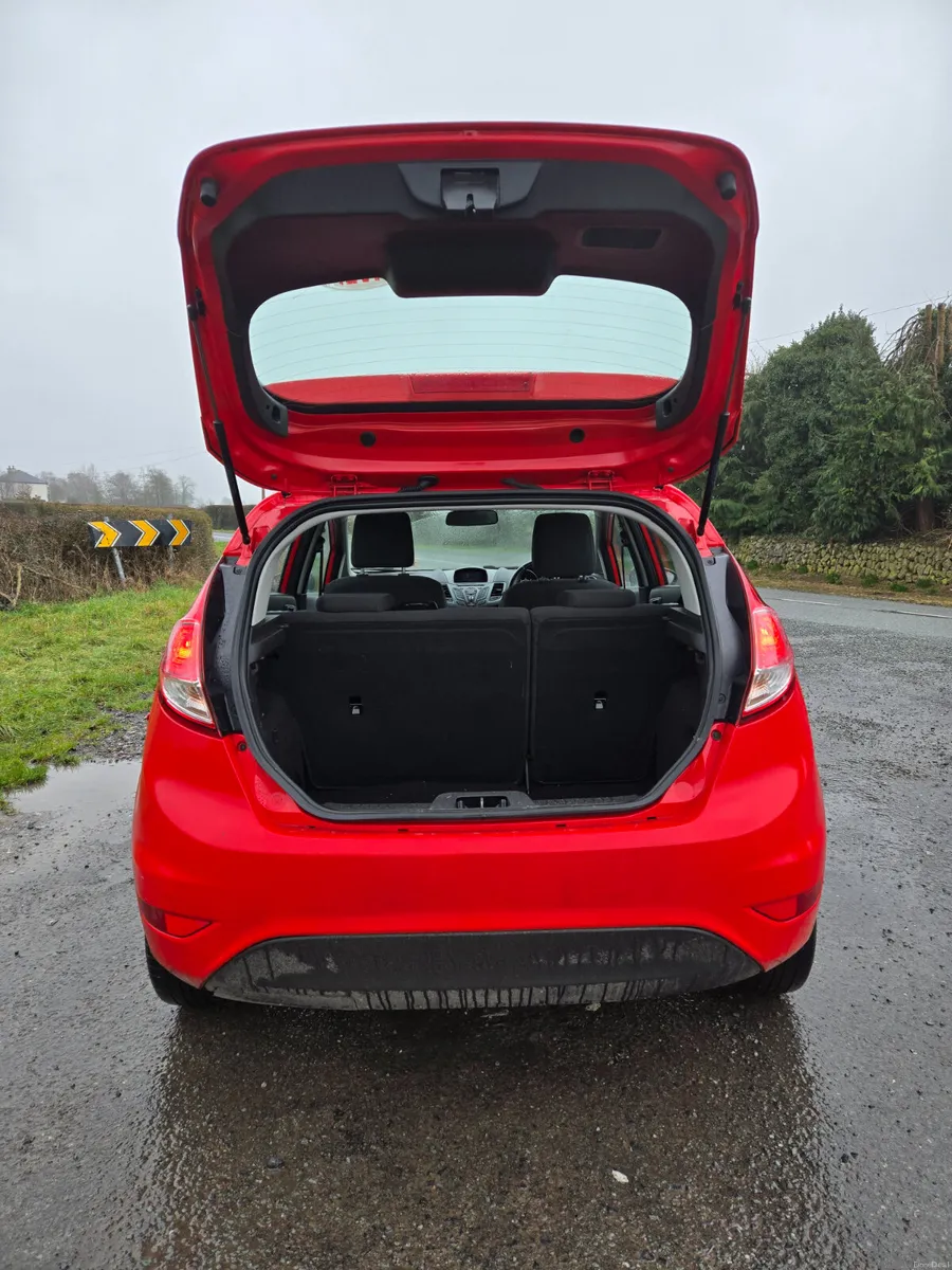 Ford Fiesta 2016 🚗 - Image 3