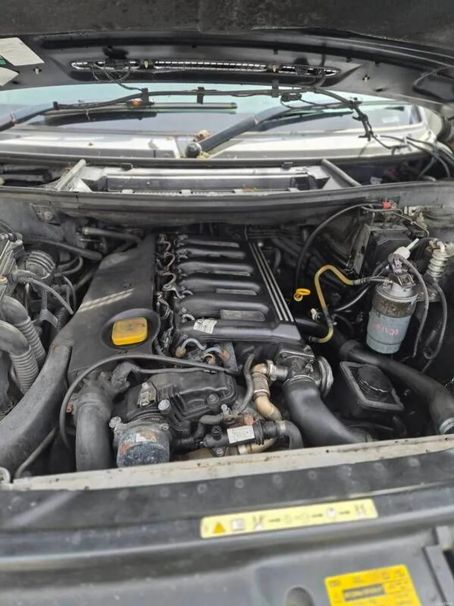 2005 Land Rover Range Rover - Image 2