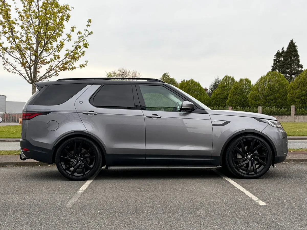 212 Land Rover Discovery 5 3.0 V6 HSE Auto  NO VAT - Image 3