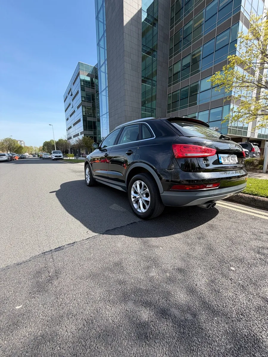 Audi Q3 2.0 TDI 120 SE 4DR - Image 4
