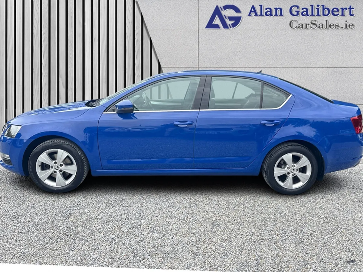 Skoda Octavia 1.0 TSI SE TECH 115PS 5DR - Image 5