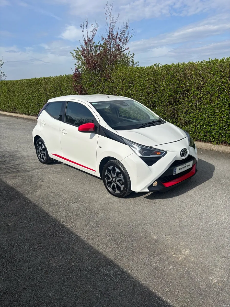 Toyota aygo X play - Image 3