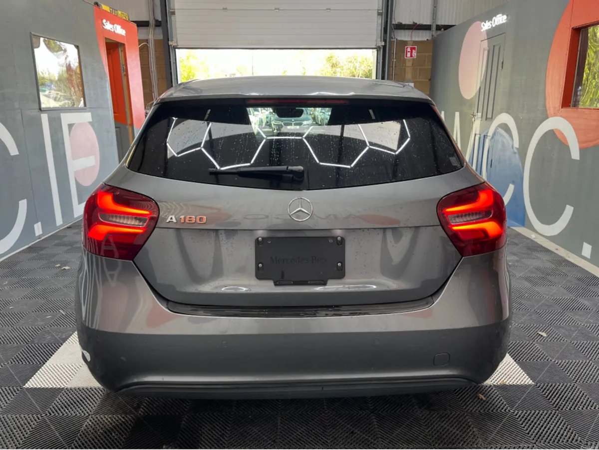 Mercedes-Benz A-Class 2016 MERCEDES-BENZ A180 1.6 - Image 3