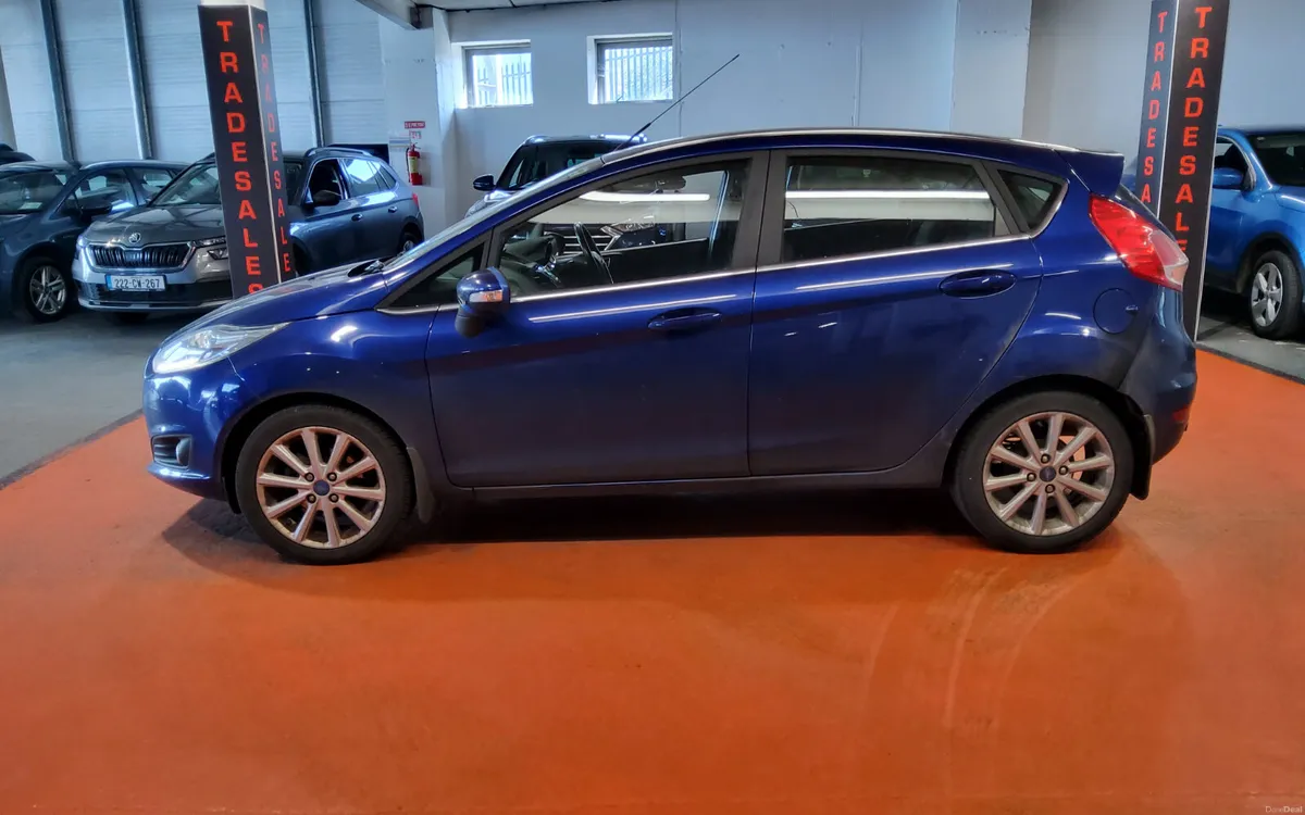 Ford Fiesta 2015 - Image 4