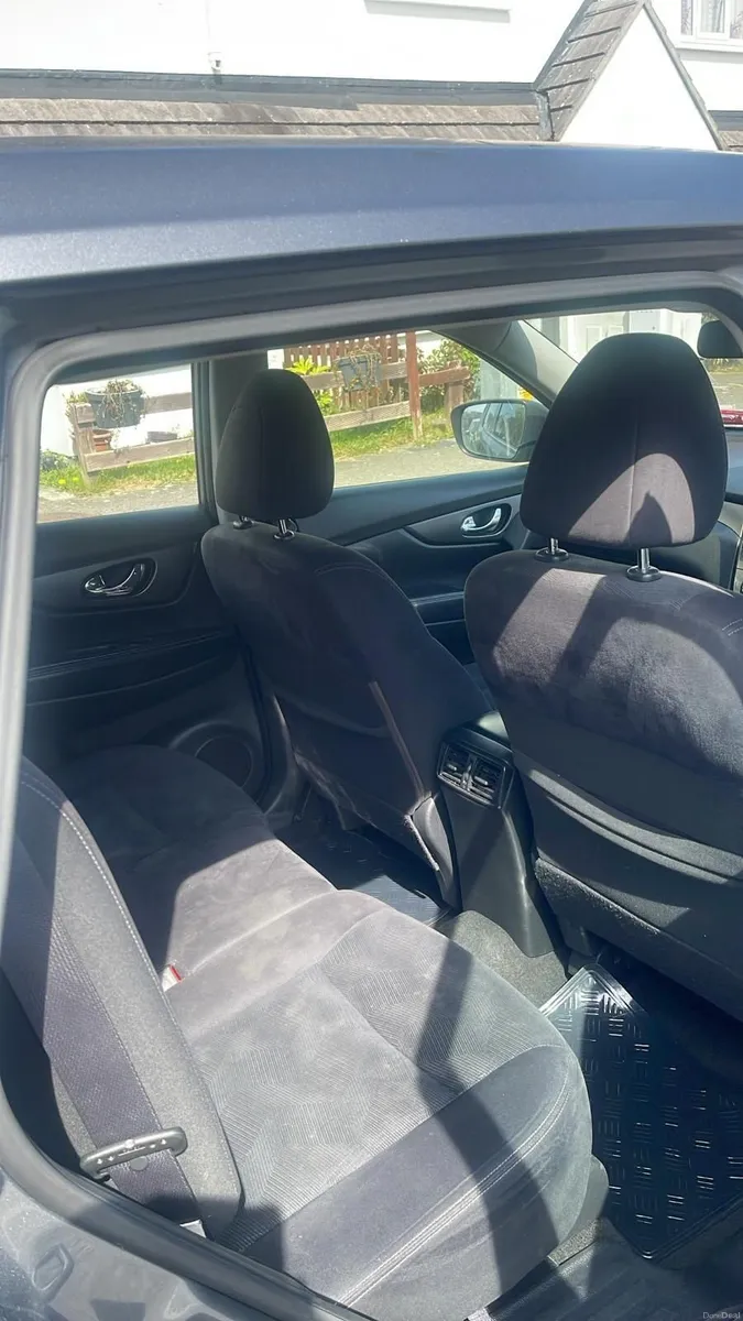 Nissan X-Trail 2017 - Image 2