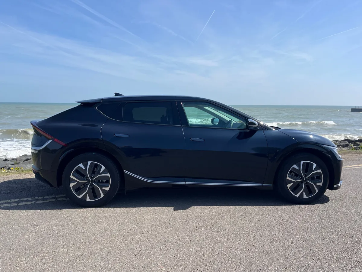 231 Kia EV6 Earth - Image 6