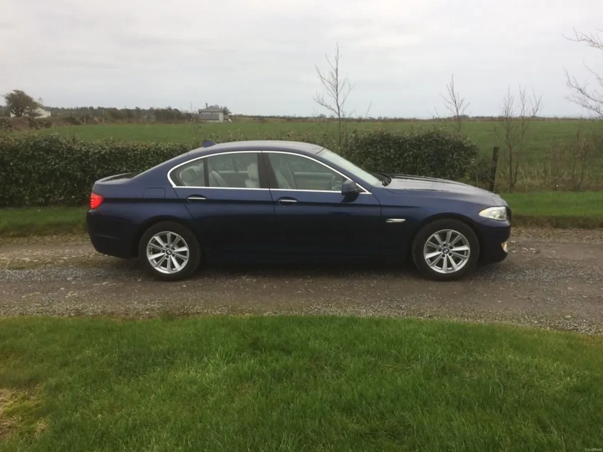 BMW 5-Series 2013 - Image 4