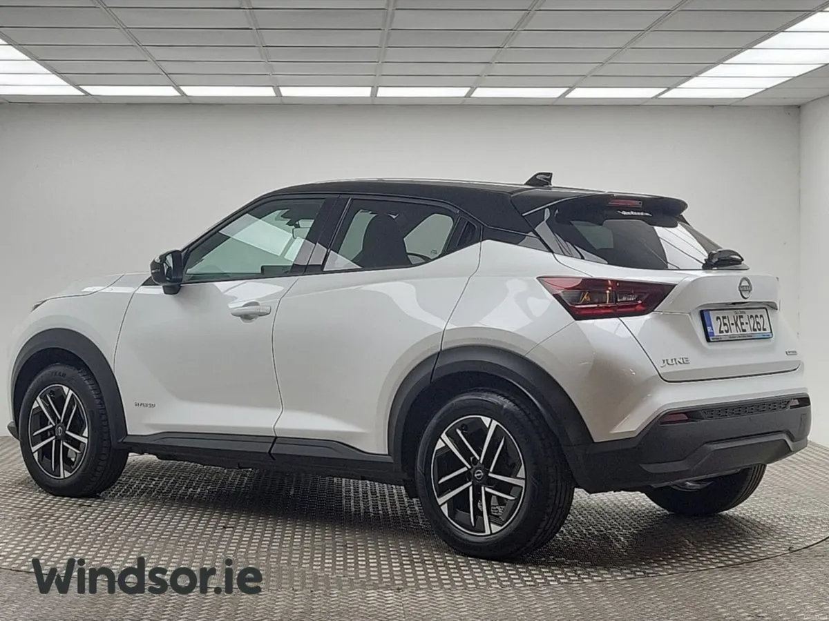 Nissan Juke HYBRID 1.6 SV PREMIUM - Image 3