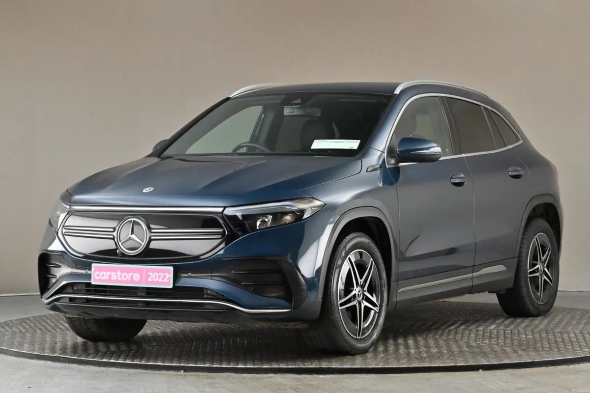 Mercedes-Benz EQA 250 AMG LINE **LEATHER**REVERSE - Image 3