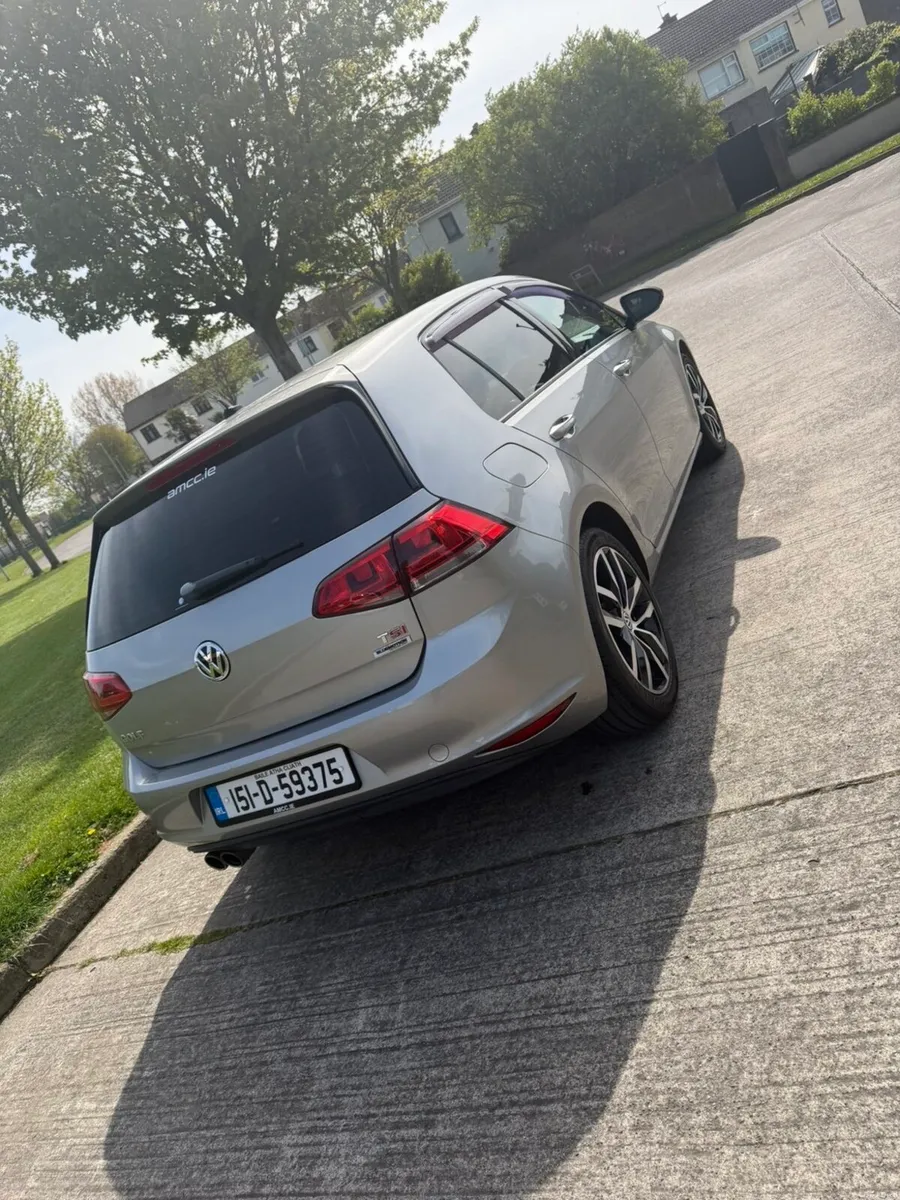 2015 Volkswagen Golf Highline TSI 1.4 - Image 3