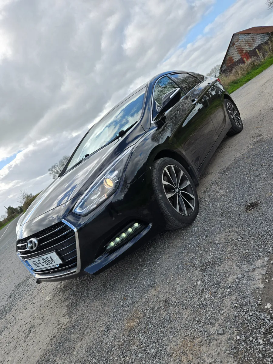 Hyundai i40 2016 🚗 - Image 2