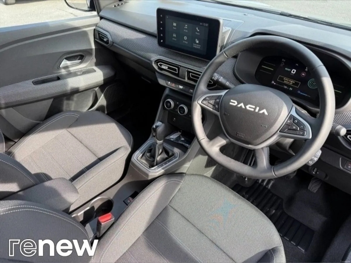 Dacia Jogger FULL HYBRID EXPRESSION 1.6 145 BHP AU - Image 6