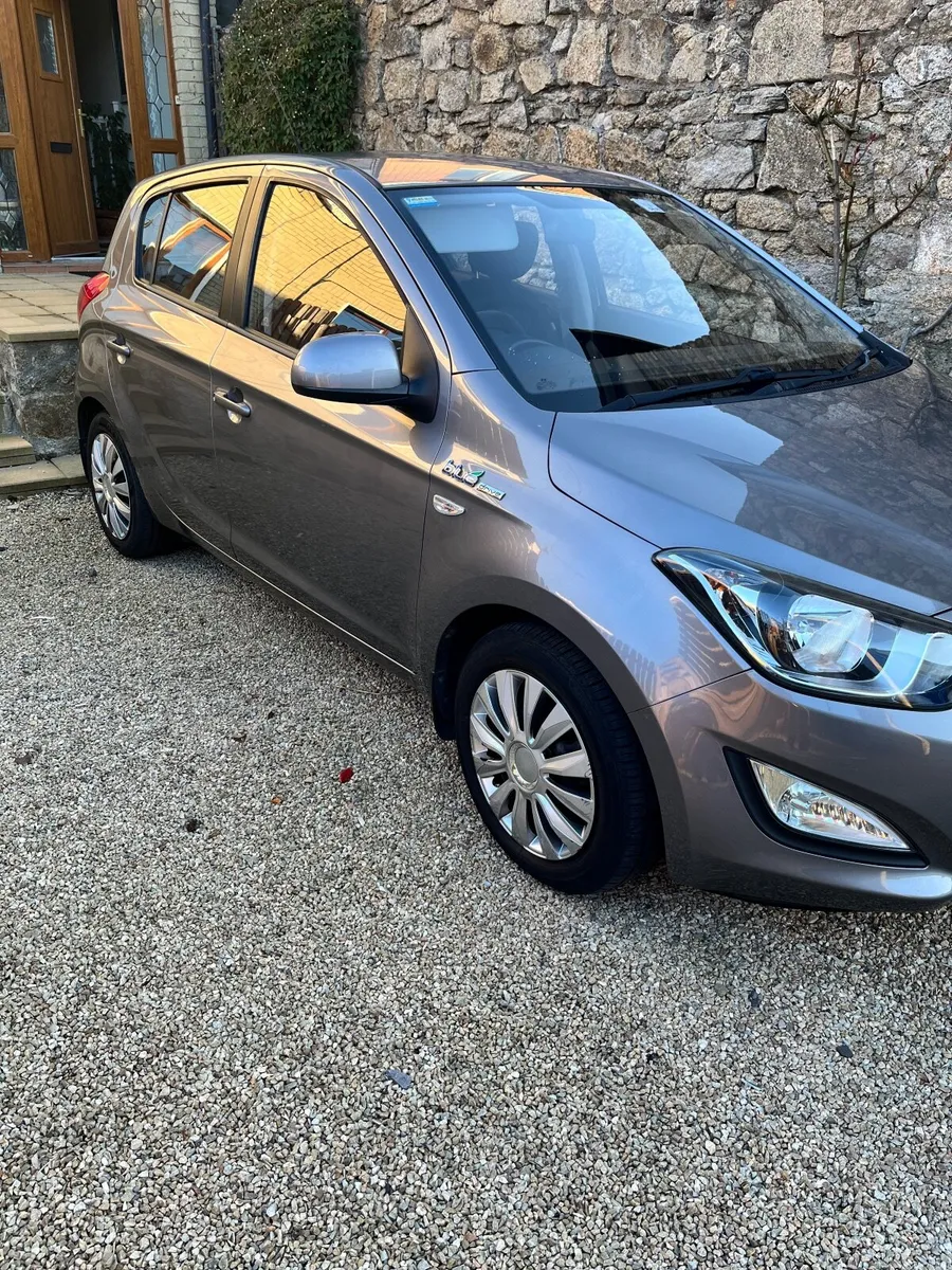 Hyundai i20 2013 - Image 3