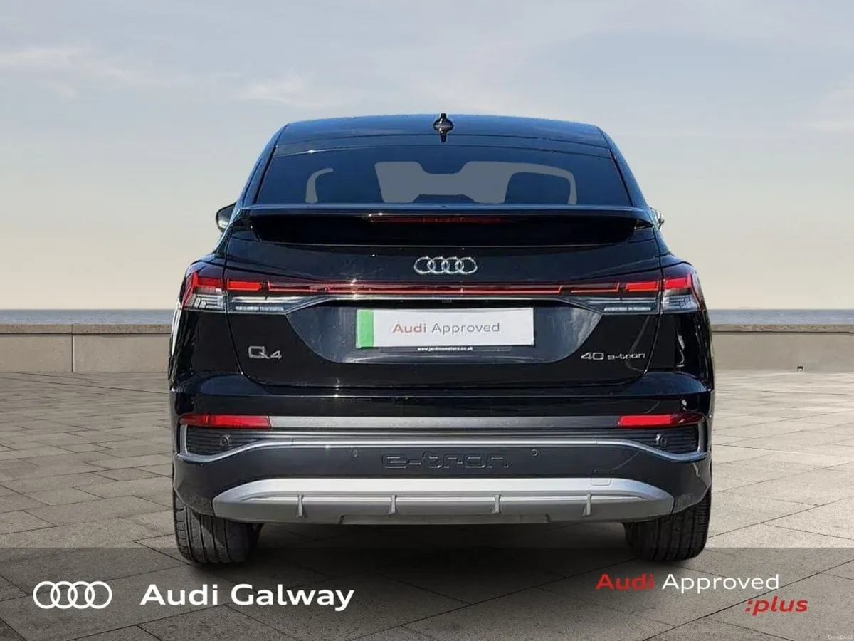 Audi Q4 e-tron €519 p/m - E-TRON 40 SPORTBACK S-LI - Image 3