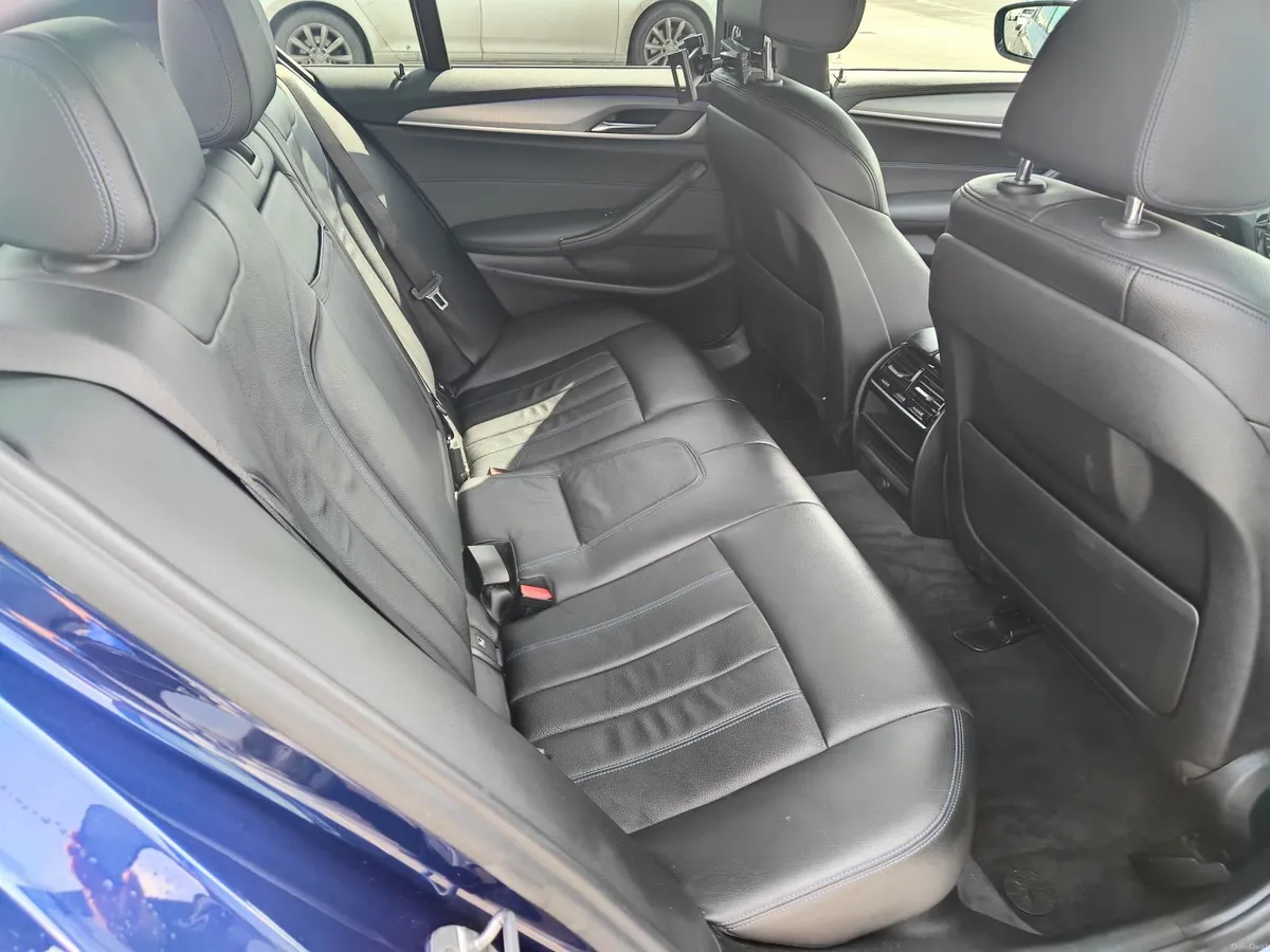 BMW 5-Series ,2018 ,Plug in hybrid - Image 4