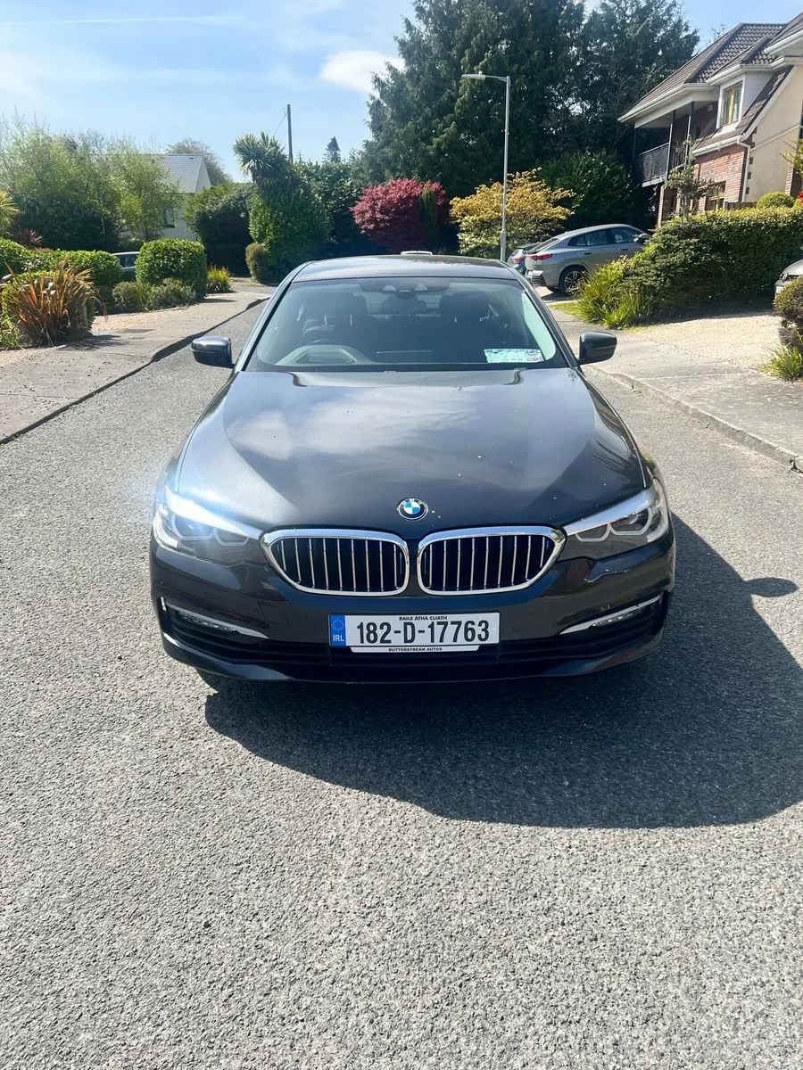 BMW 5-Series 2018 - Image 2