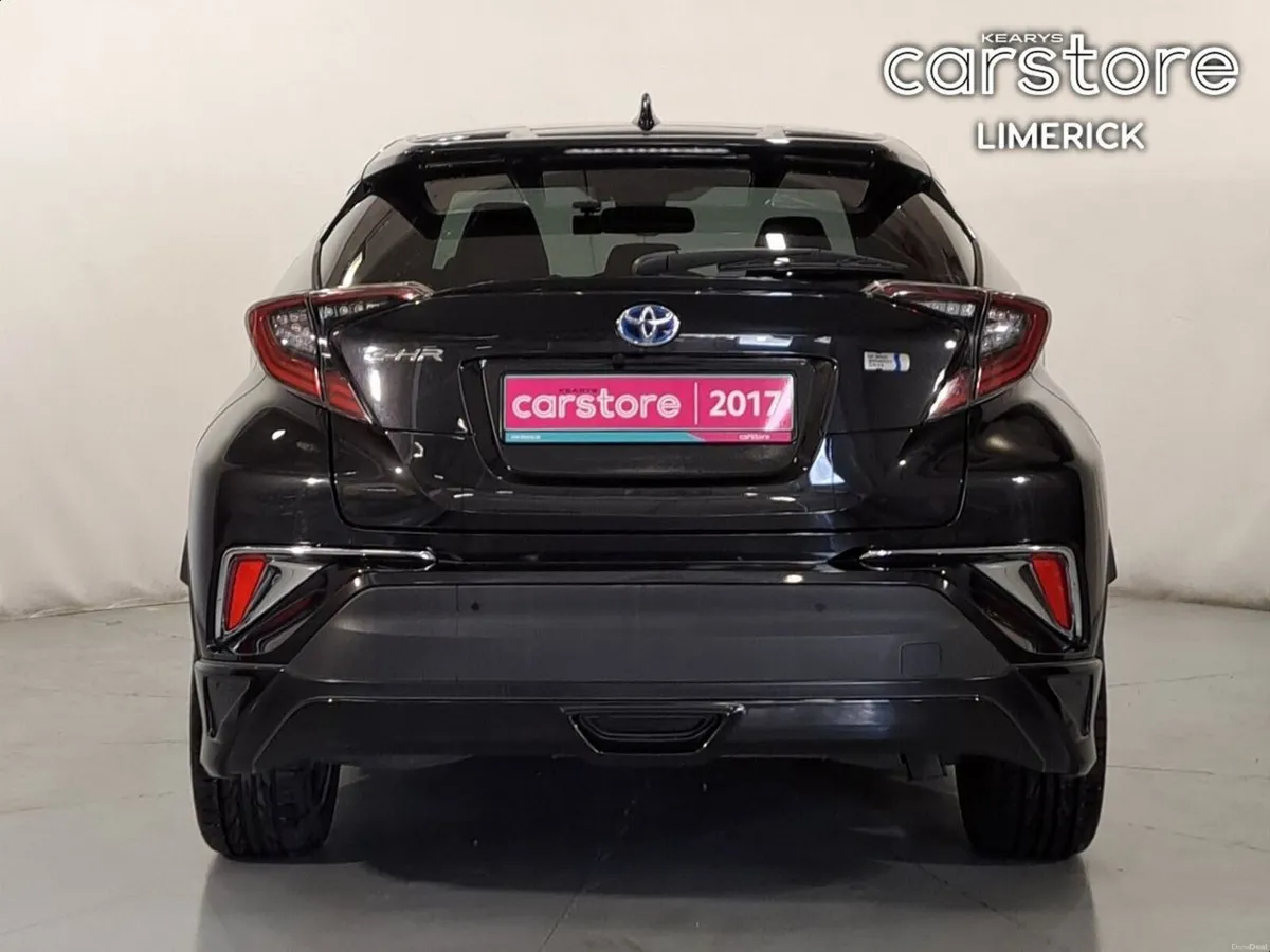 Toyota C-HR 1.8 HYBRID - Image 4