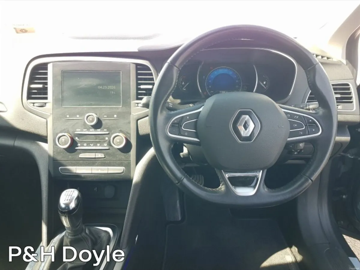 Renault Megane DYNAMIQUE NAV - Image 2