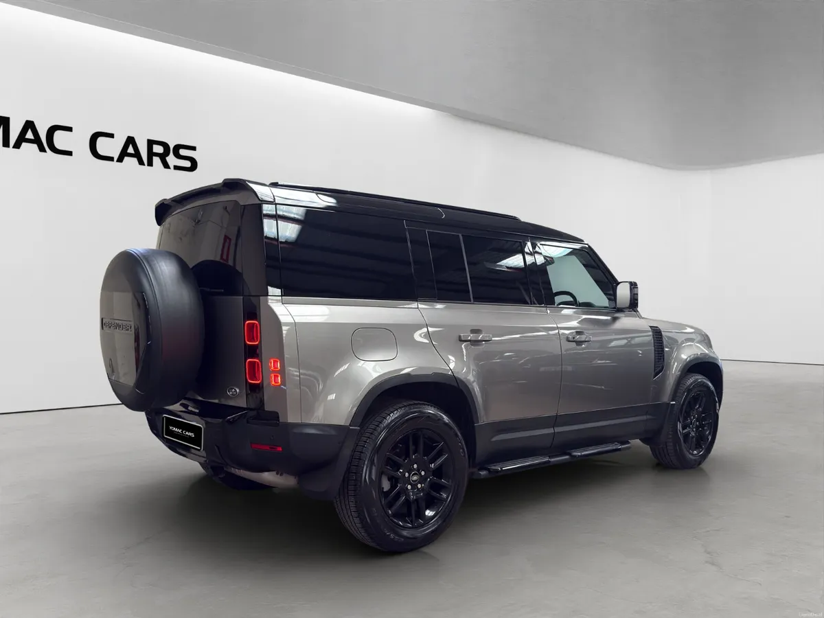 LAND ROVER DEFENDER 3.0D COMMERCIAL S 2022 - Image 4