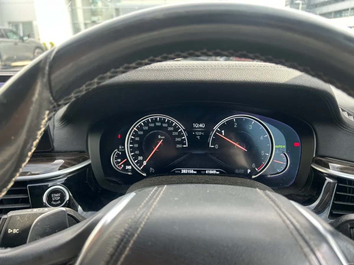 BMW 520d x-drive - Image 2