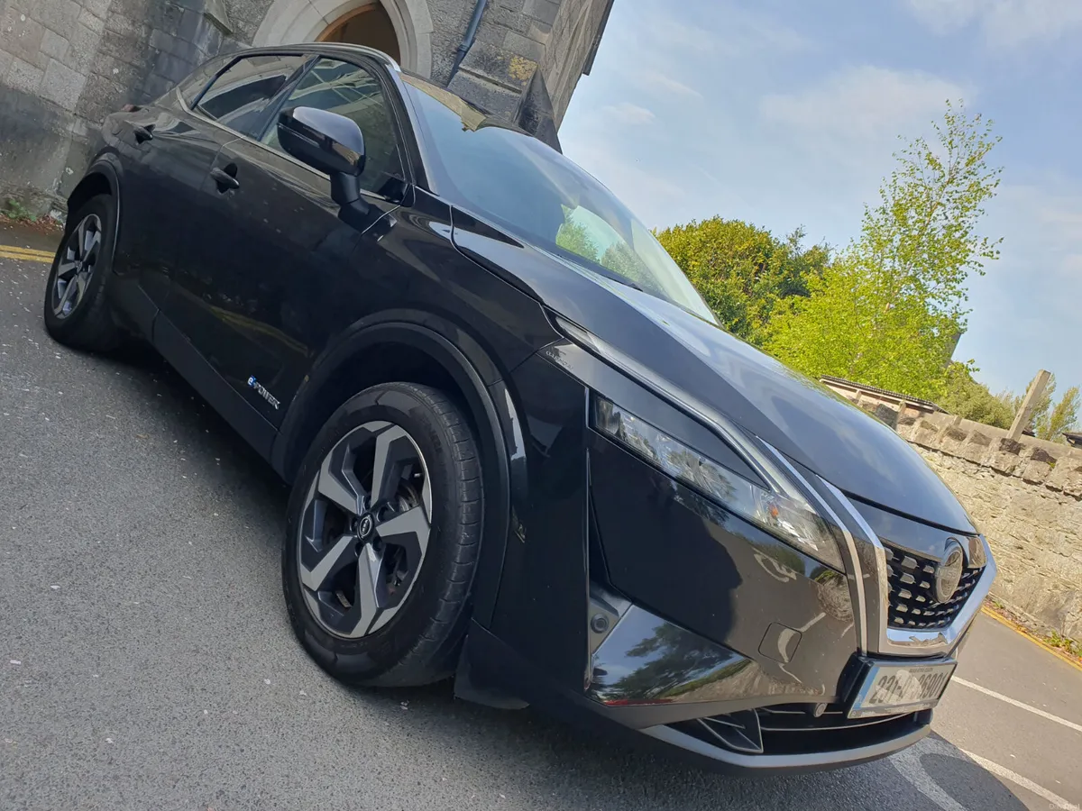 Nissan Qashqai 2023 e power Hybrid SV Premium - Image 1