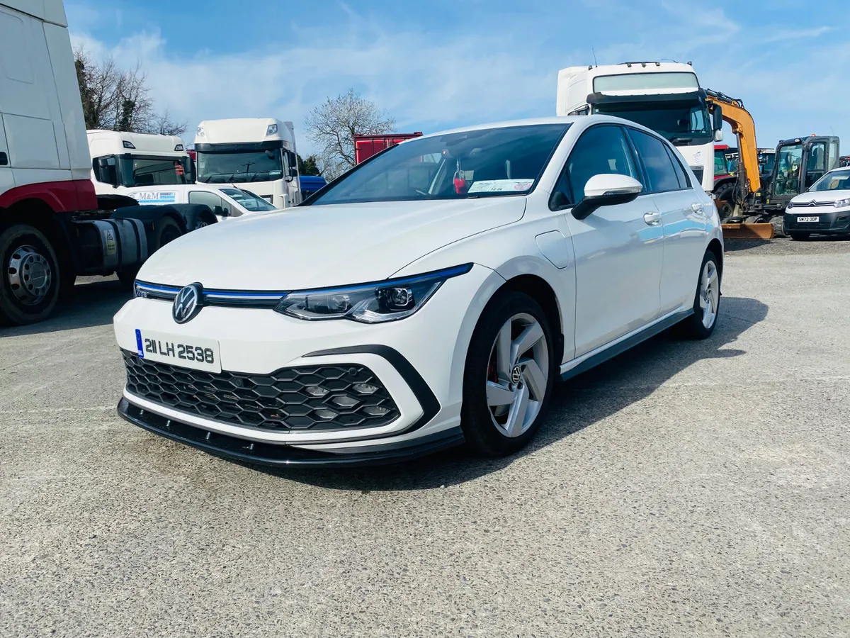 Volkswagen Golf 2021 - Image 3