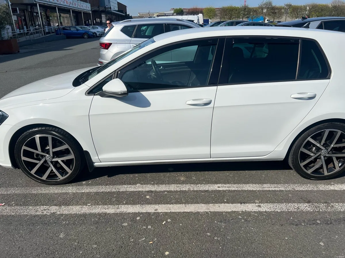 Wolkswagen Golf - Image 3